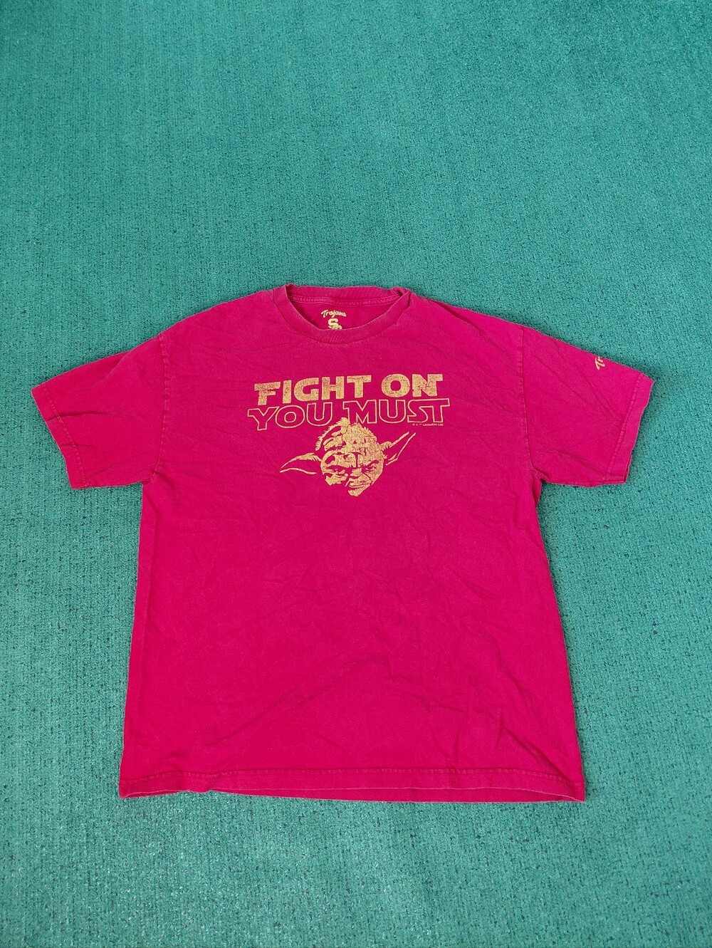 USC Trojans Star Wars Yoda "Fight On You Must" NCAA College Sports Red T Shirt S